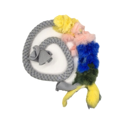 Vlečka s krznom,  siva 100 cm, krzno 30cm, obseg 8 cm